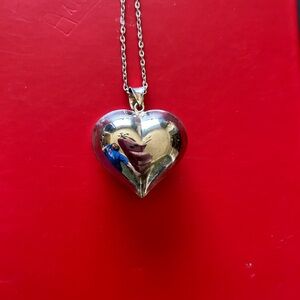 Elegant Silver Heart Pendant Necklace